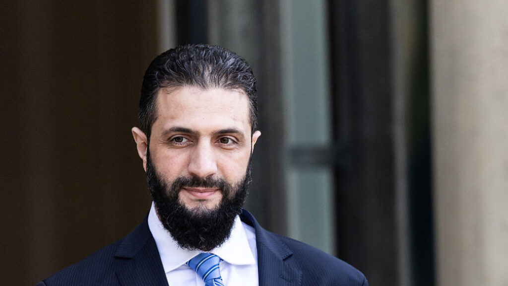 سوريا تعرض استثمارات نفطية على أمريكا مقابل رفع العقوبات وتطمينات لإسرائيل