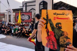 عرض عسكري لحزب الله يُفجّر جدلاً سياسياً واسعاً في لبنان وسط انتقادات رسمية